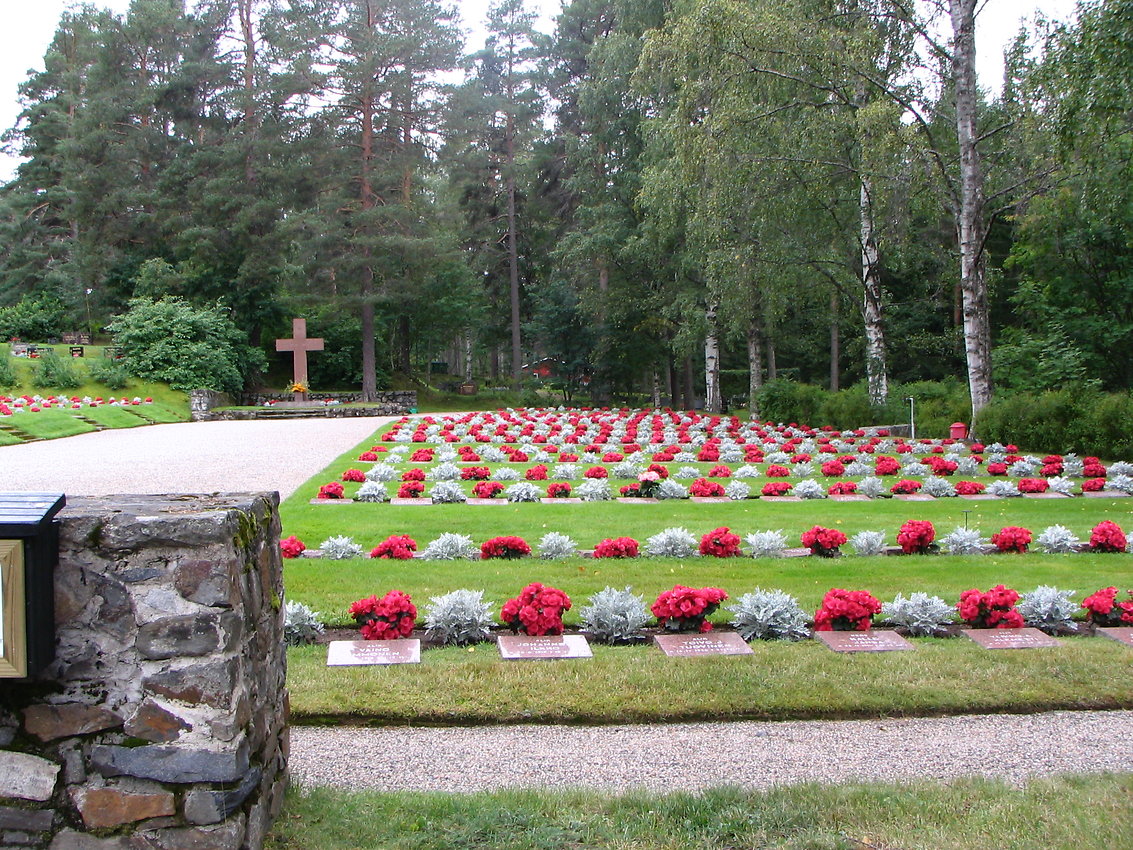 Hautausmaan kuva (2).jpg
